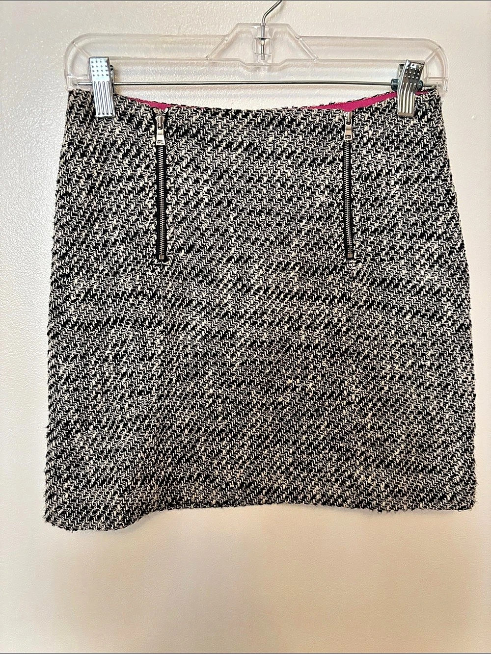 LOFT Herringbone Mini Skirt Black & White Size XS